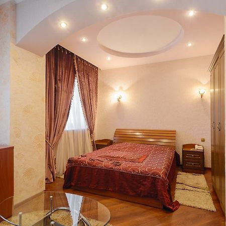 Hotel Ghostinitsa "Lina" Petropavlovsk Esterno foto