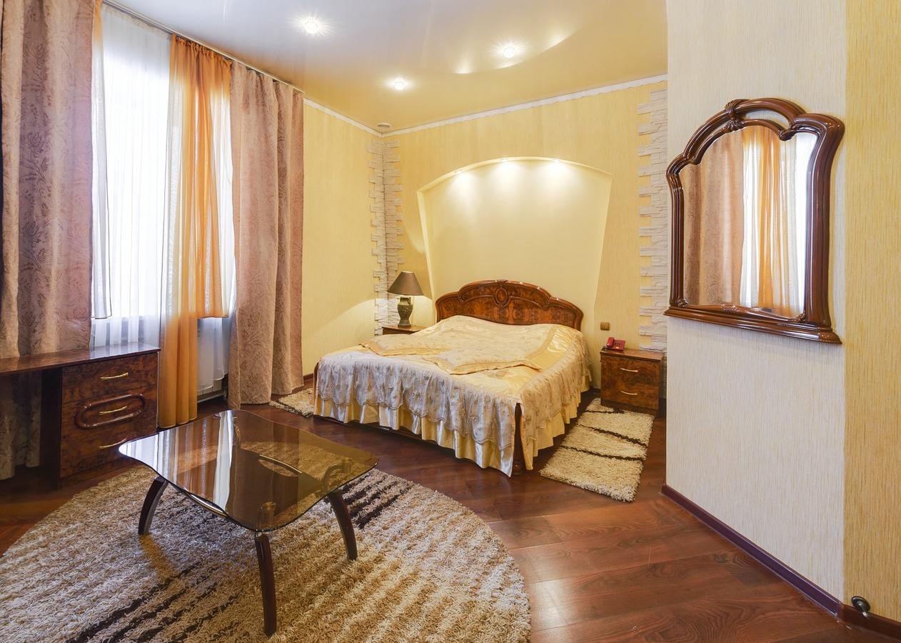 Hotel Ghostinitsa "Lina" Petropavlovsk Esterno foto